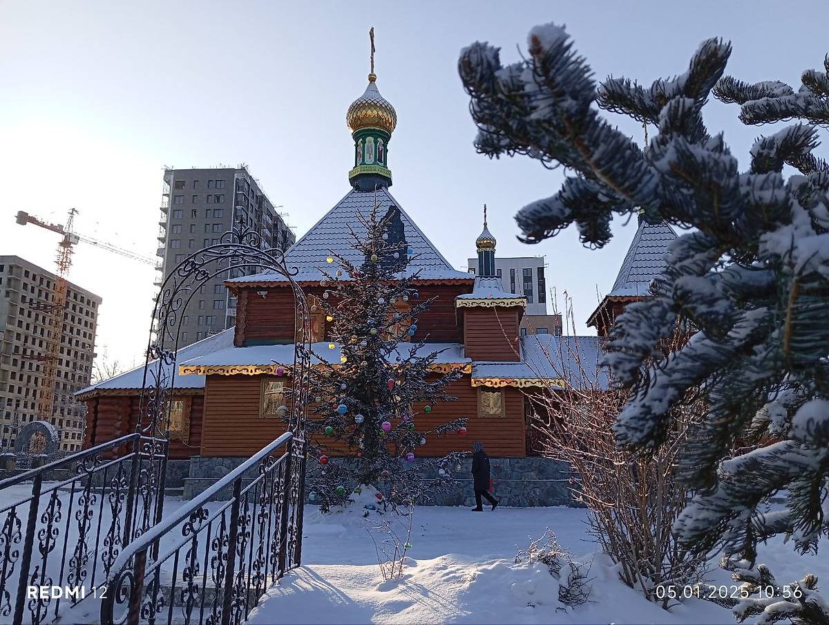 фасады. Церковь Николая Чудотворца, Южно-Сахалинск (Южно-Сахалинск, город, Сахалинская область)