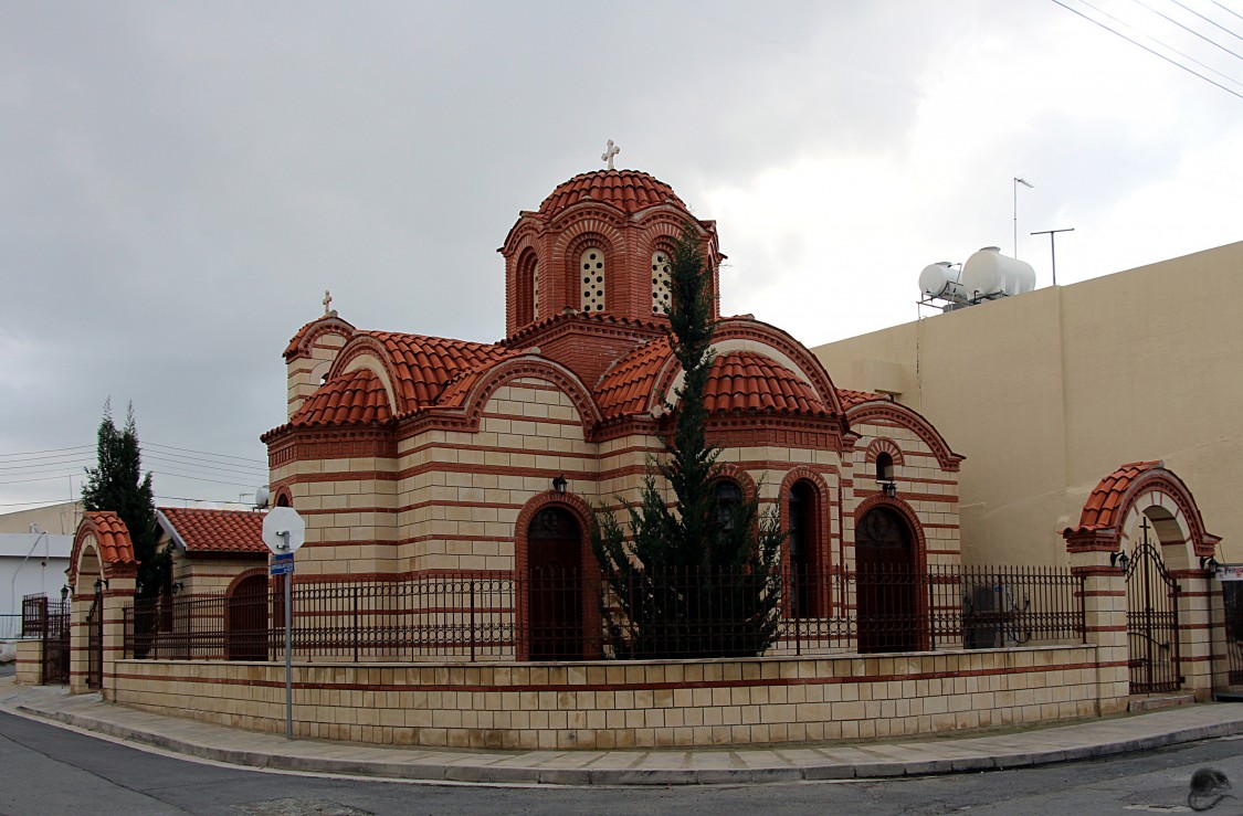 Церковь Ферапонта Кипрского, Ларнака (Ларнака, Кипр). фасады