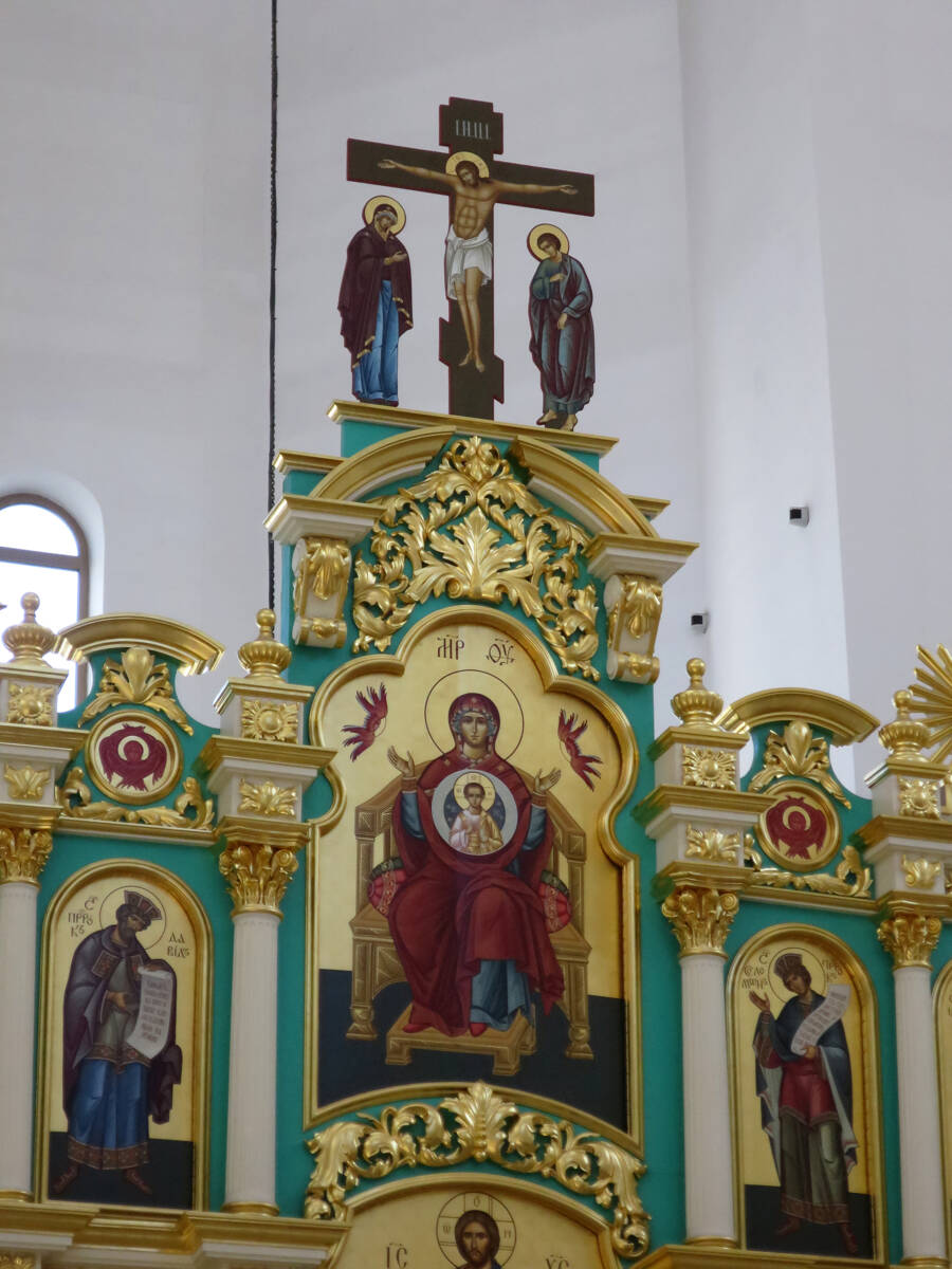 Церковь Всех Святых, в земле Российской просиявших в Новых Черёмушках, Черёмушки (Юго-Западный административный округ (ЮЗАО), г. Москва). интерьер и убранство