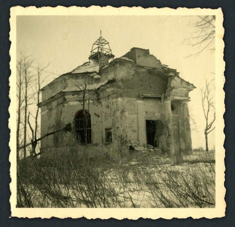 Церковь Вознесения Господня (старая), Фёдоровское (Тосненский район, Ленинградская область). архивная фотография, Фото 1941 г. с аукциона e-bay.de. Вид с северо-западной стороны