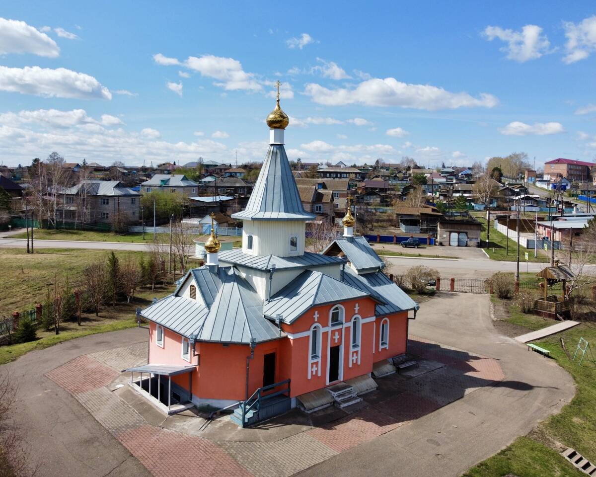 Церковь Воздвижения Креста Господня, Новосёлово, село (Новосёловский район, Красноярский край). фасады, Вид с СВ