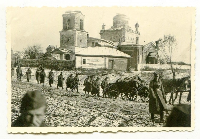 Церковь Николая Чудотворца, Невдольск (Суземский район, Брянская область). архивная фотография, Фото 1941 г. с аукциона e-bay.de. На обороте ориг. подпись: Newdolsk 16.10.1941