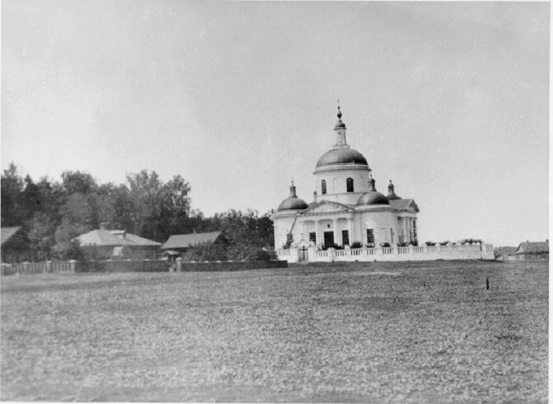 Усолье. Церковь Спаса Преображения. архивная фотография