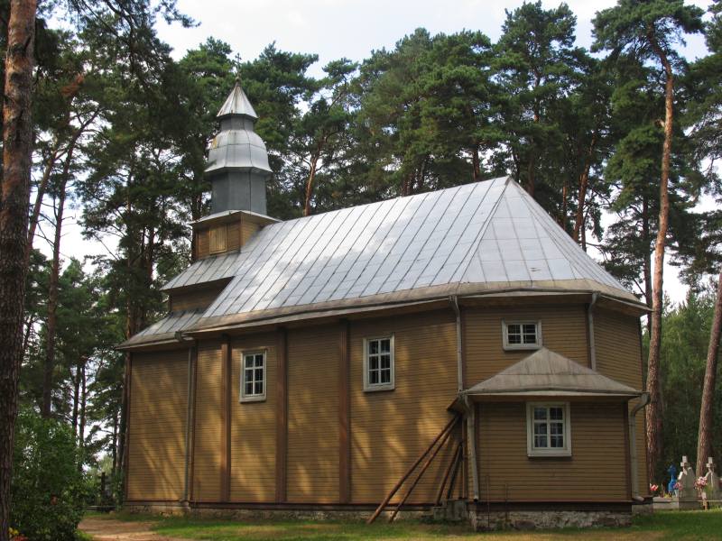 Кладбищенская церковь Кирилла и Мефодия, Орля (Подляское воеводство, Польша). фасады