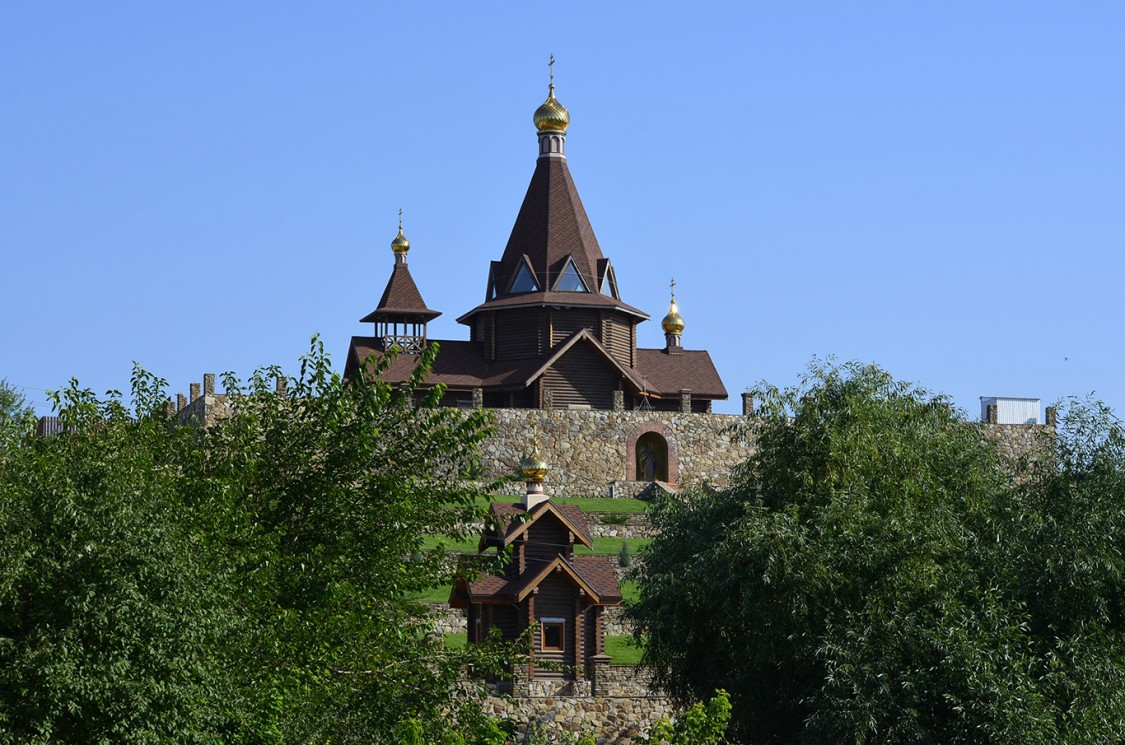 Церковь Сергия Радонежского, Старая Станица (Каменский район и г. Каменск-Шахтинский, Ростовская область). общий вид в ландшафте, Церковь Сергия Радонежского
