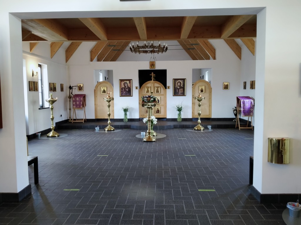 Церковь Петра и Павла в Тропарёве, Тропарёво-Никулино (Западный административный округ (ЗАО), г. Москва). интерьер и убранство, общий вид интерьера
