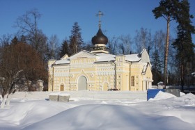 Москва. Церковь Собора Иоанна Предтечи в Переделкине