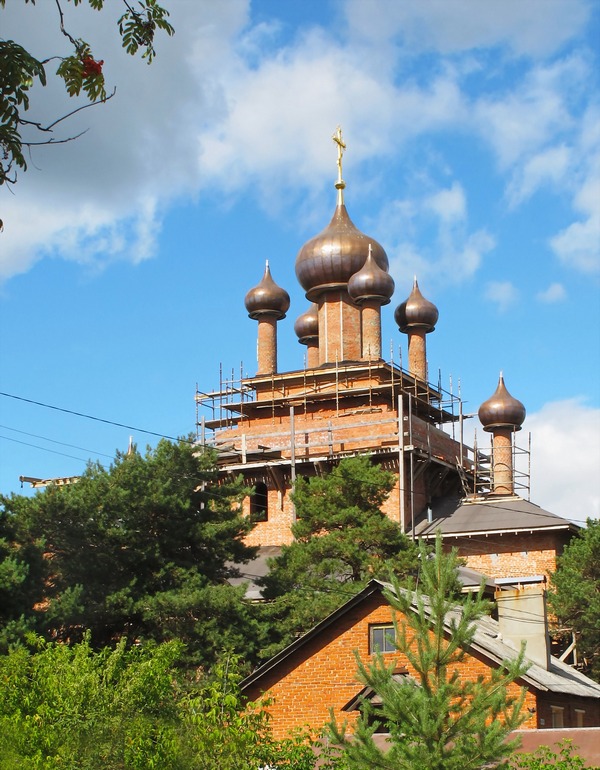 Церковь Марии Магдалины (строящаяся), Дмитров (Дмитровский городской округ, Московская область). документальные фотографии, Вид с юго-восточной стороны.