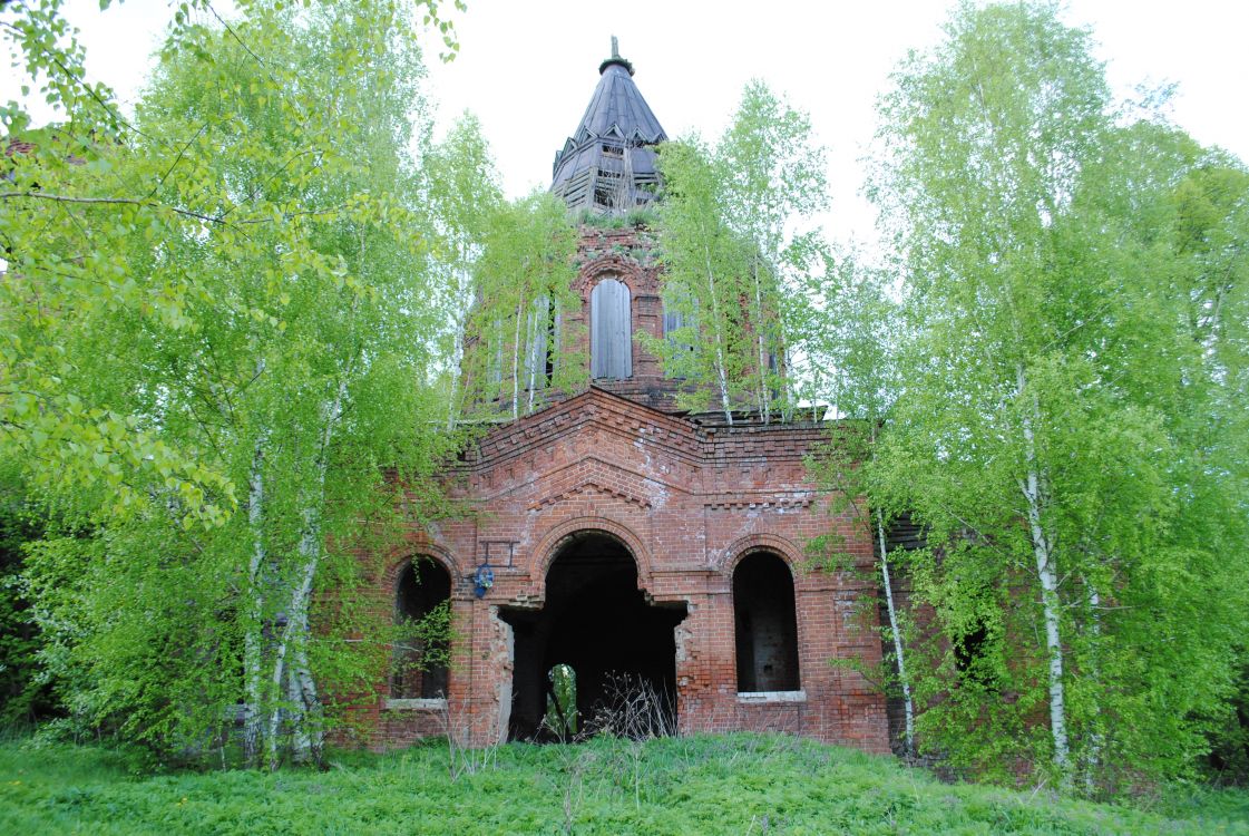 Церковь Покрова Пресвятой Богородицы, Нижний Лып (Большесосновский район, Пермский край). фасады