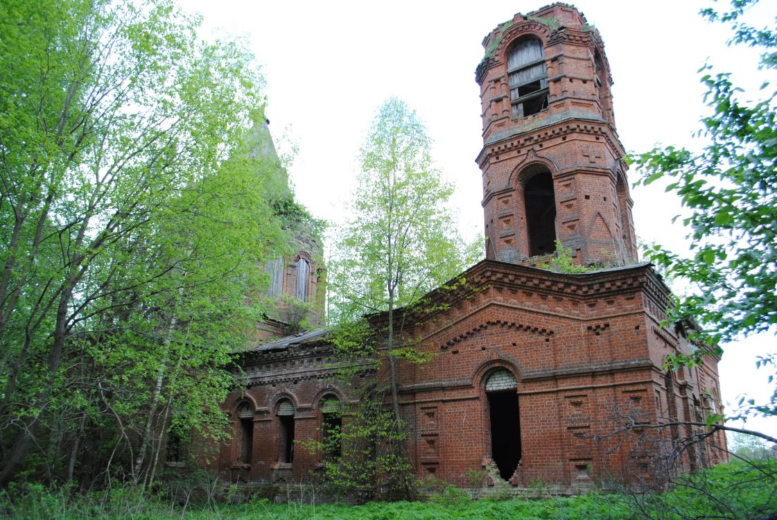 Церковь Покрова Пресвятой Богородицы, Нижний Лып (Большесосновский район, Пермский край). фасады
