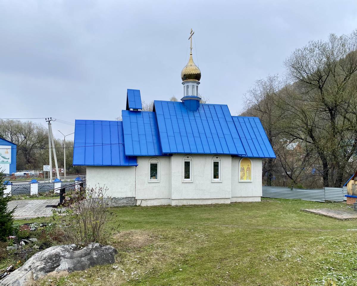 Вид с ЮЗ, фасады. Церковь Иоакима и Анны, Майма (Майминский район, Республика Алтай)