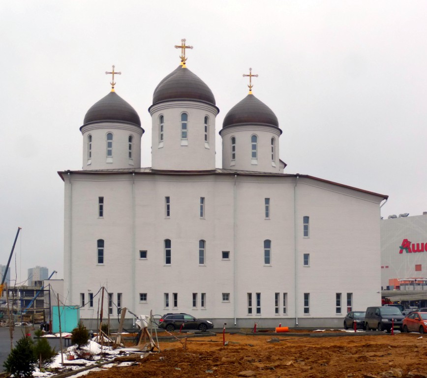 Аэропорт. Церковь Сергия Радонежского на Ходынском поле (новая). фасады