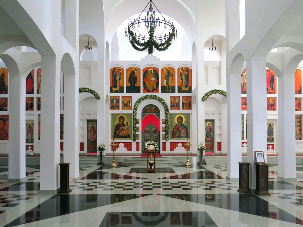 Церковь Сергия Радонежского на Ходынском поле (новая), Аэропорт (Северный административный округ (САО), г. Москва). интерьер и убранство