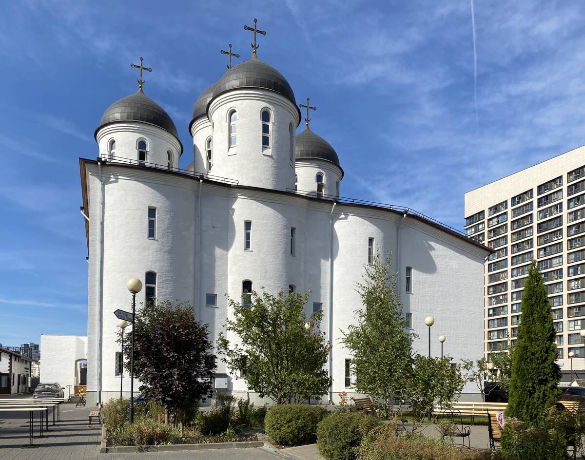 Церковь Сергия Радонежского на Ходынском поле (новая), Аэропорт (Северный административный округ (САО), г. Москва). фасады, Восточный фасад