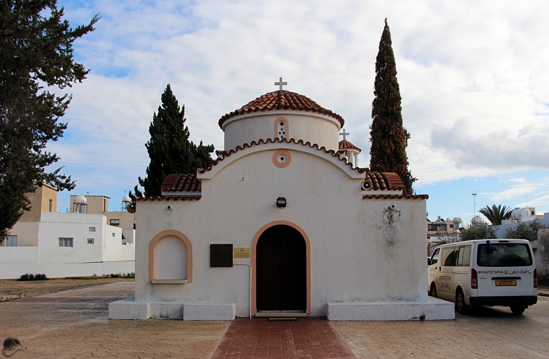Церковь Корнилия Сотника, Паралимни (Фамагуста, Кипр). фасады