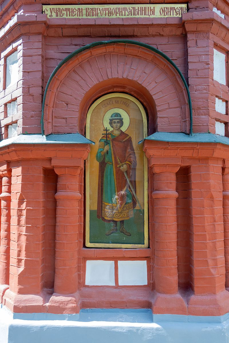 Успенский Псково-Печерский монастырь. Неизвестная часовня, Печоры (Печорский район, Псковская область). фасады
