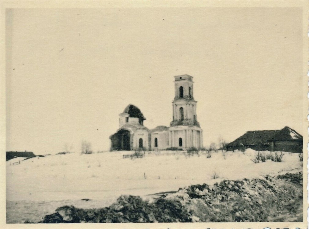 Церковь Рождества Христова, Новое Село (Вяземский район, Смоленская область). архивная фотография, Вид с северо-западной стороны. Фото 1942 г. с аукциона e-bay.de