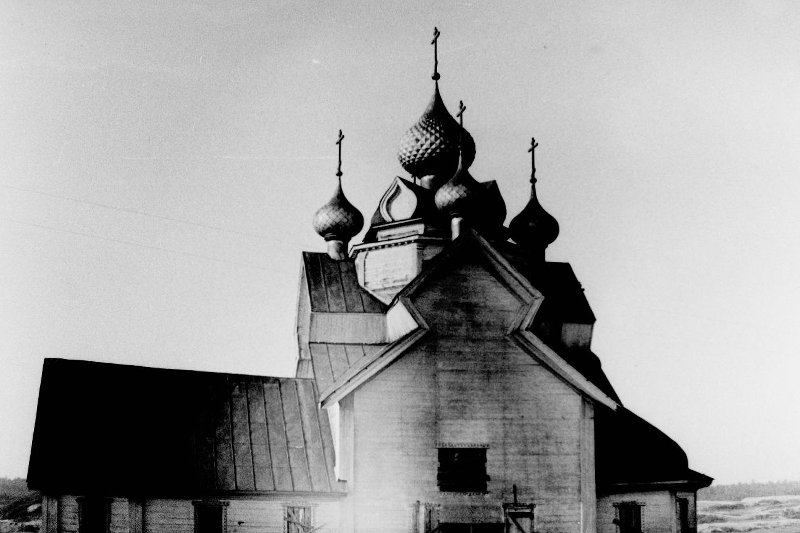 Девятины. Церковь Успения Пресвятой Богородицы (старая). архивная фотография, Фото 1961 г. из фондов Вытегорского музея. (ГК №33709268)