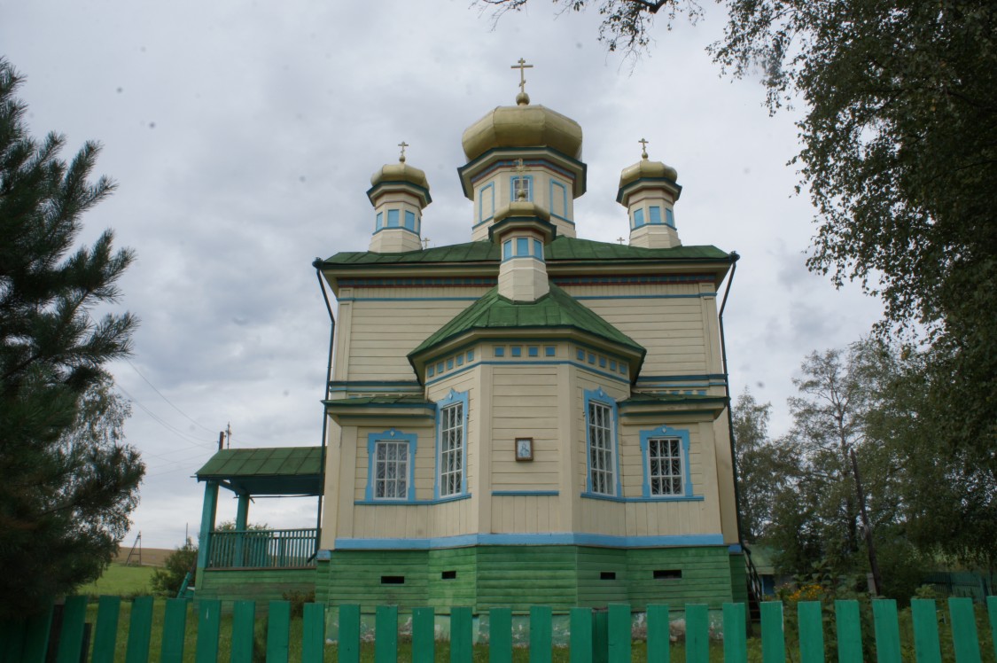 Новоберёзовка. Церковь Михаила Архангела. фасады