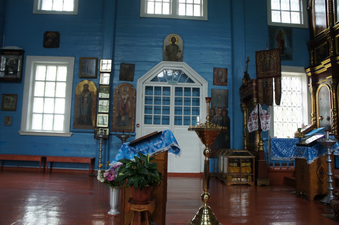 Новоберёзовка. Церковь Михаила Архангела. интерьер и убранство