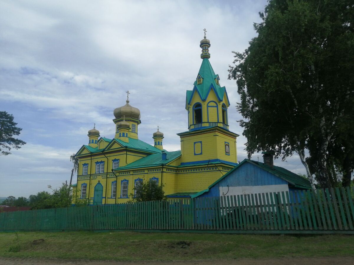 Церковь Михаила Архангела, Новоберёзовка (Идринский район, Красноярский край). фасады