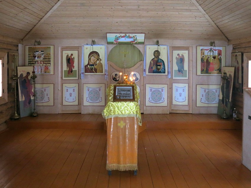Церковь Сретения Господня, Рдейская пустынь (Холмский район, Новгородская область). интерьер и убранство