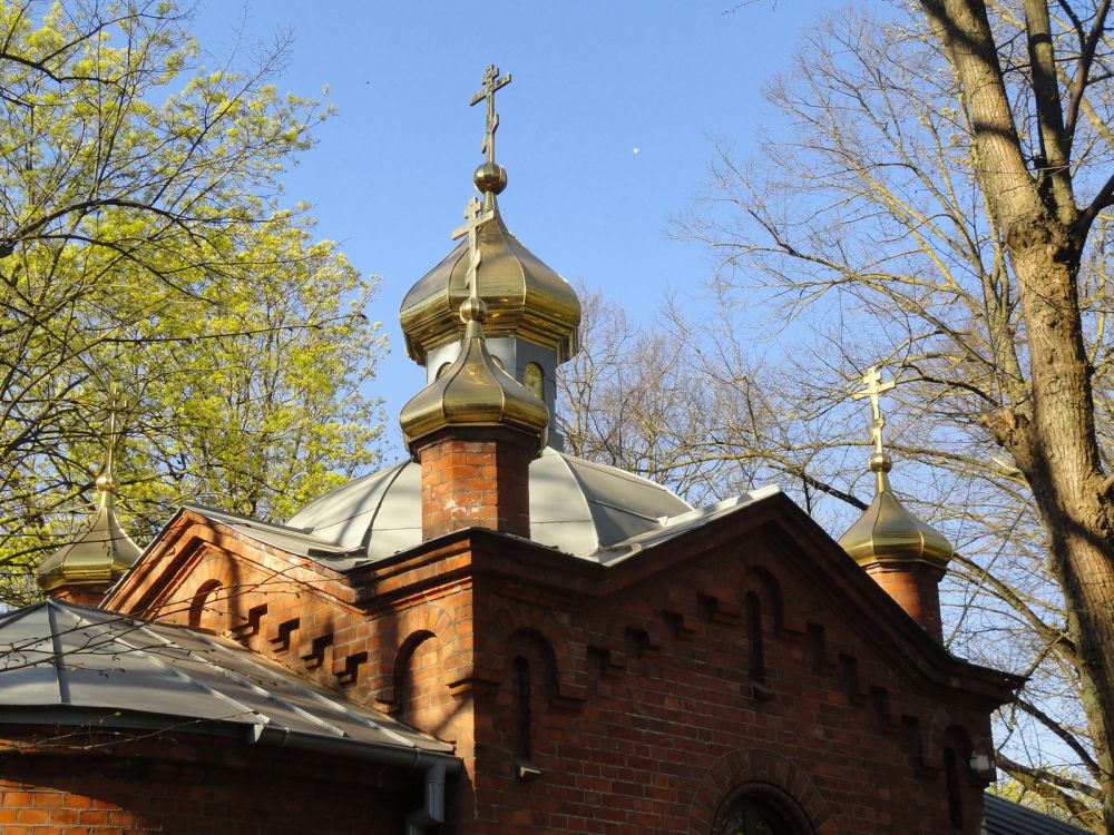 Лиепая. Церковь Петра, митрополита Московского. фасады