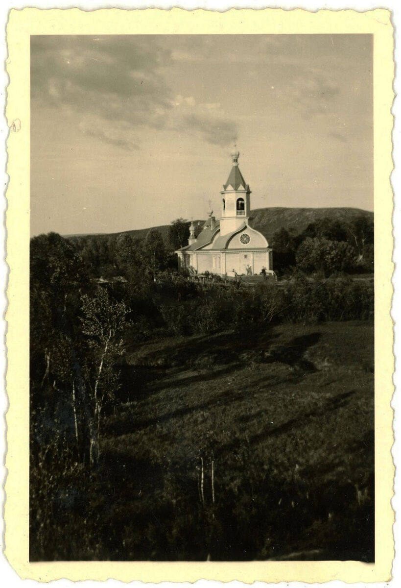 Трифонов Печенгский монастырь в Луостари. Церковь Сретения Господня, Луостари (Печенгский район, Мурманская область). архивная фотография, Фото с аукциона e-bay.de