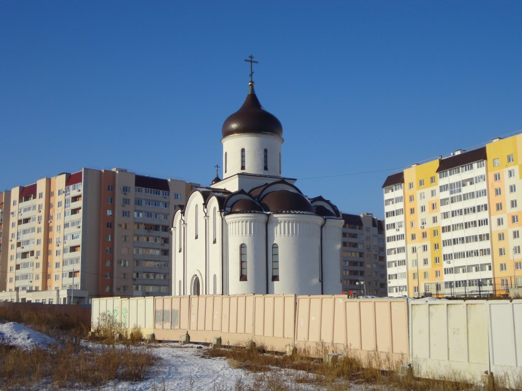 Саратов. Церковь Спаса Нерукотворного Образа (новая). фасады