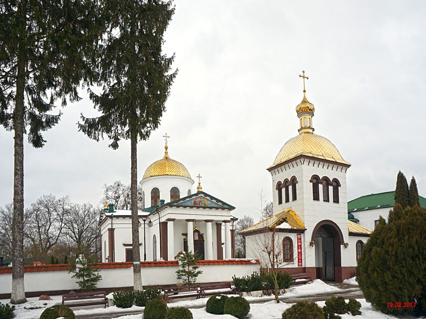 Яблечна. Онуфриевский Яблочинский монастырь. Церковь Онуфрия Великого. фасады