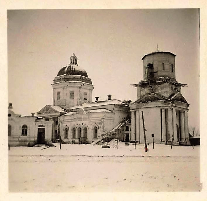 Фото 1941 г. с аукциона e-bay.de, архивная фотография. Церковь Параскевы Пятницы, Мценск (Мценский район и г. Мценск, Орловская область)