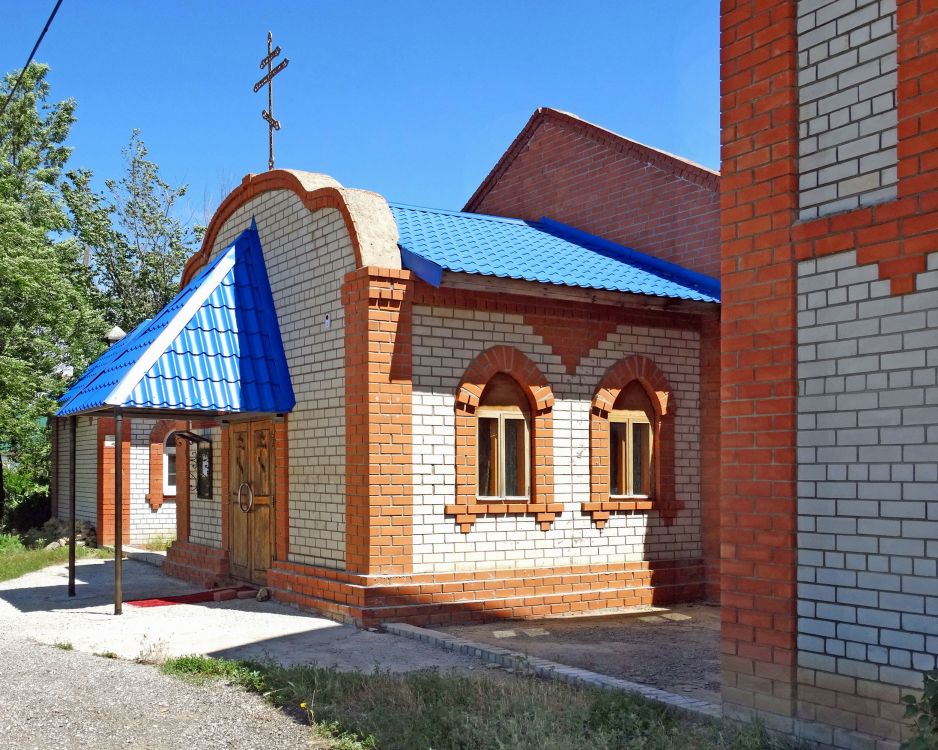 Церковь Фаддея, архиепископа Тверского, Червлёное (Светлоярский район, Волгоградская область). фасады