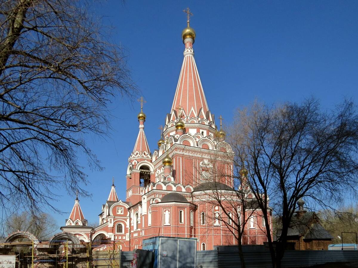 Церковь Всех Святых в Филёвской пойме, Филёвский парк (Западный административный округ (ЗАО), г. Москва). фасады