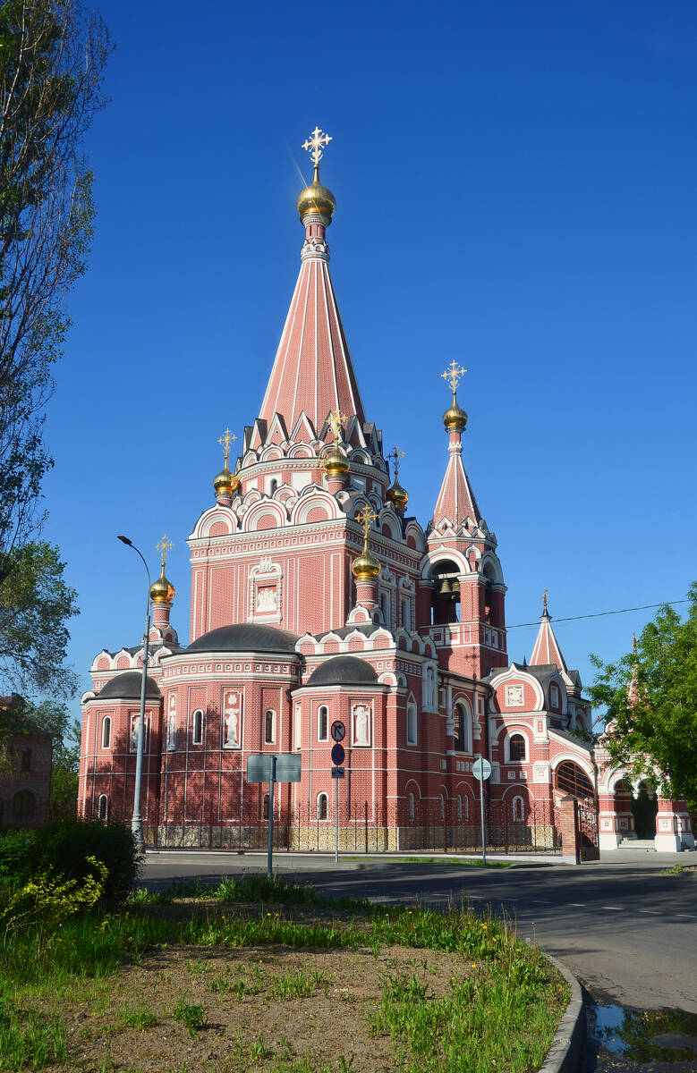 Церковь Всех Святых в Филёвской пойме, Филёвский парк (Западный административный округ (ЗАО), г. Москва). фасады