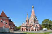 Филёвский парк. Всех Святых в Филёвской пойме, церковь