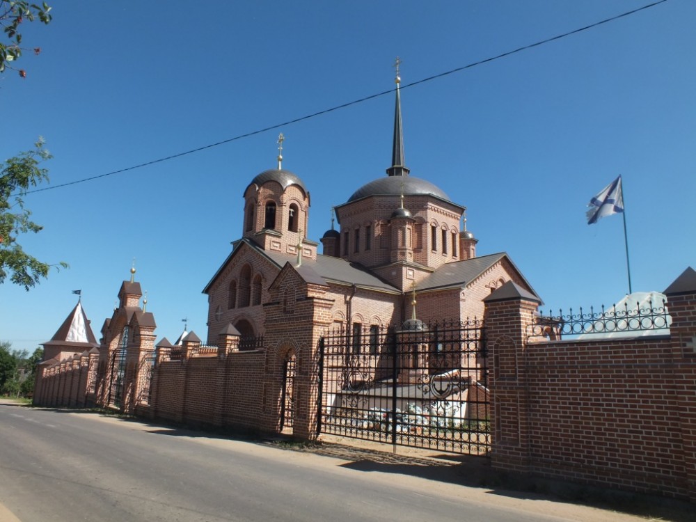 Комлево. Церковь Рождества Иоанна Предтечи (новая). фасады