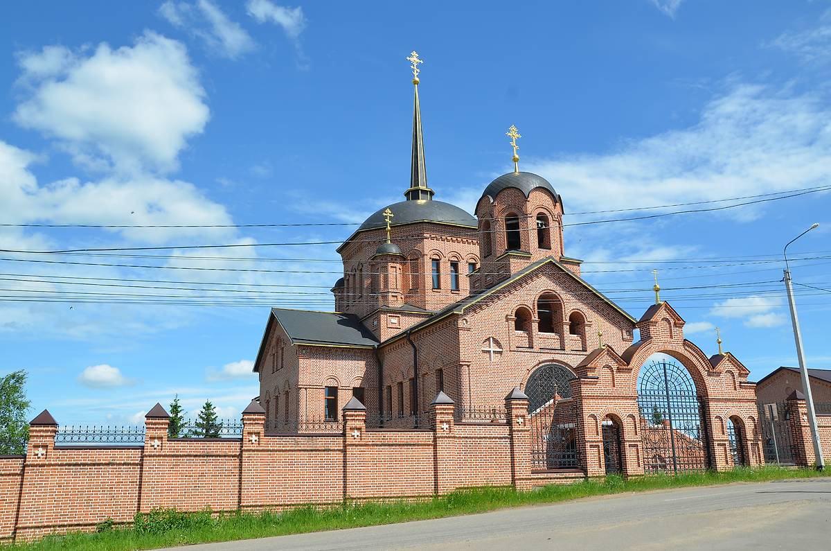 фасады. Церковь Рождества Иоанна Предтечи (новая), Комлево (Боровский район, Калужская область)