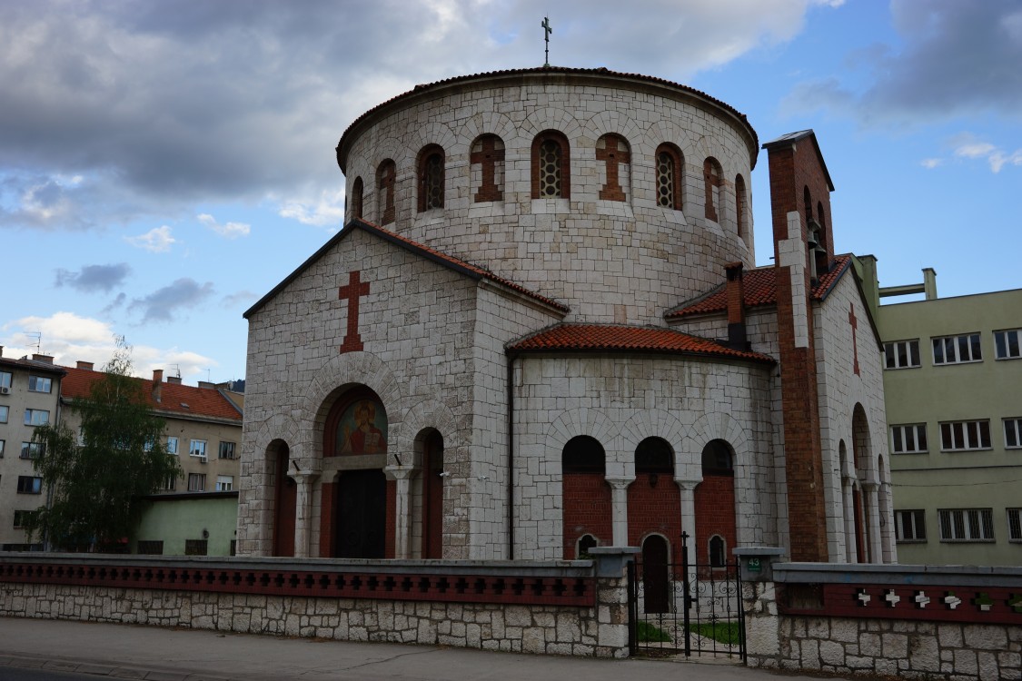 Прочие страны, Босния и Герцеговина, Сараево. Церковь Спаса Преображения, фотография. фасады