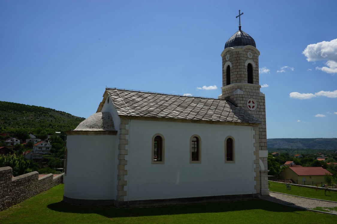 Церковь Василия Острожского, Благай (Босния и Герцеговина, Прочие страны). фасады
