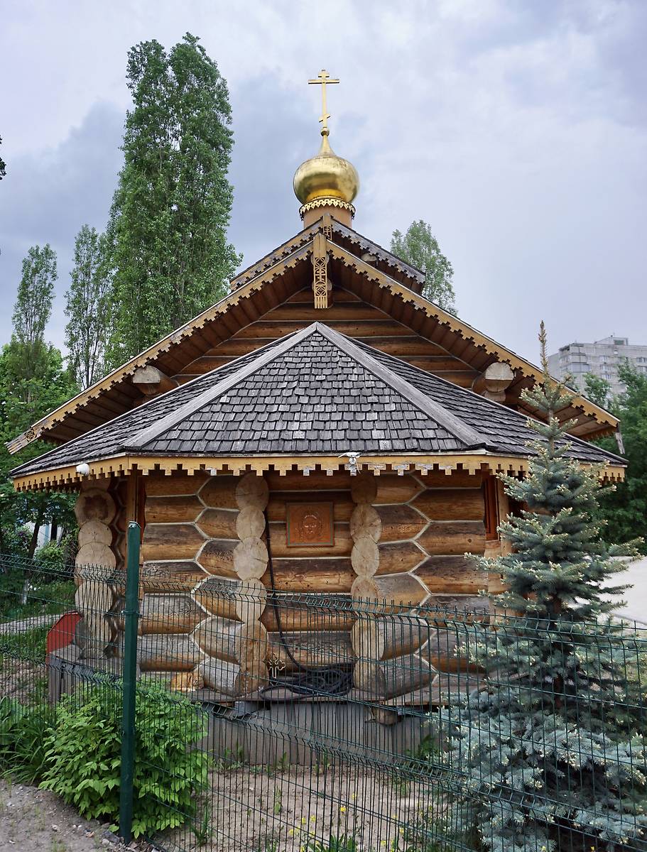 фасады. Церковь Владимира равноапостольного в Очакове-Матвеевском, Очаково-Матвеевское (Западный административный округ (ЗАО), г. Москва)