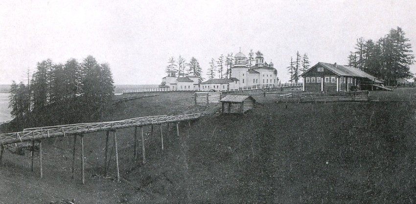 Ущельский  Иовский монастырь, Ущелье (Лешуконский район, Архангельская область). архивная фотография