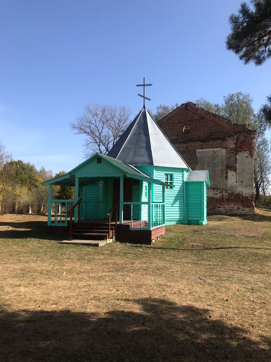 Часовня Троицы Живоначальной, Троицкое-Бачурино (Чернский район, Тульская область). фасады