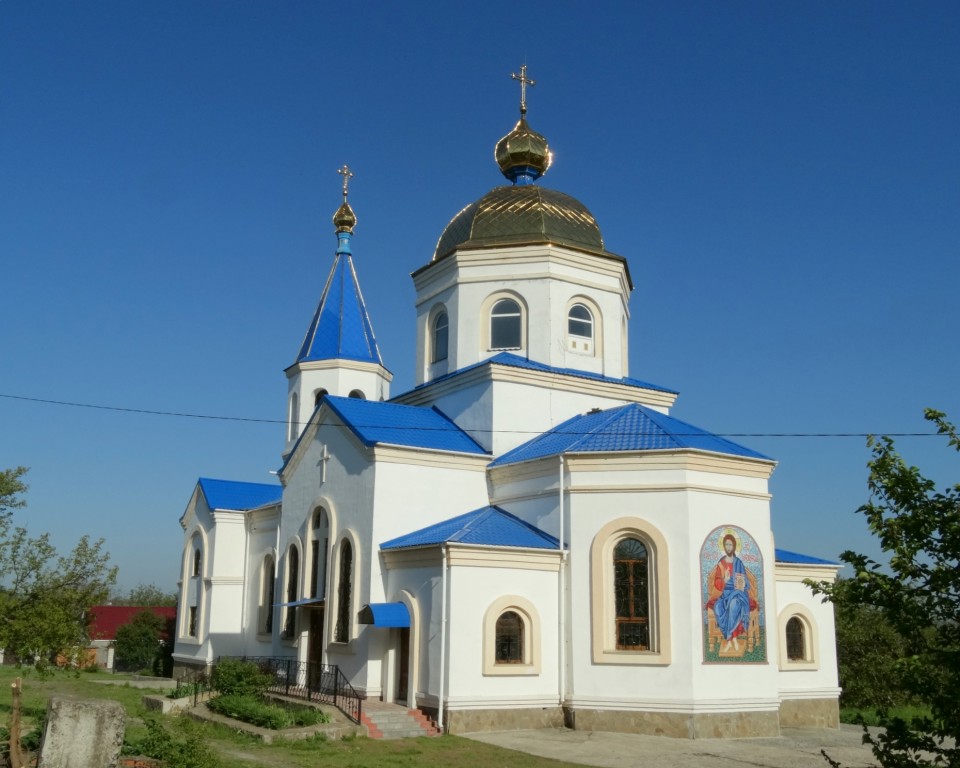 Первомайск. Церковь Михаила Архангела. фасады