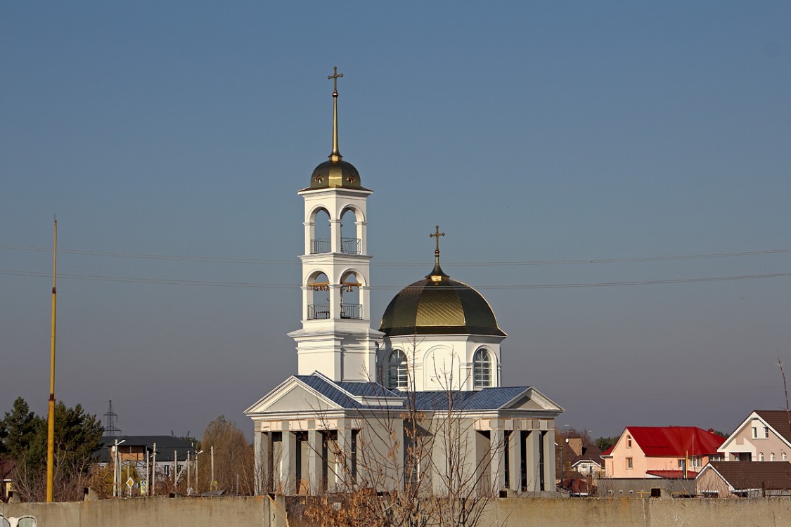 Церковь Покрова Пресвятой Богородицы, Малая Царевщина (Красноярский район, Самарская область). фасады
