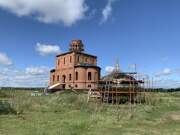 Перемышльский Троицкий Лютиков монастырь. Церковь Троицы Живоначальной, Купол готов. <br>, Корекозево, Перемышльский район, Калужская область