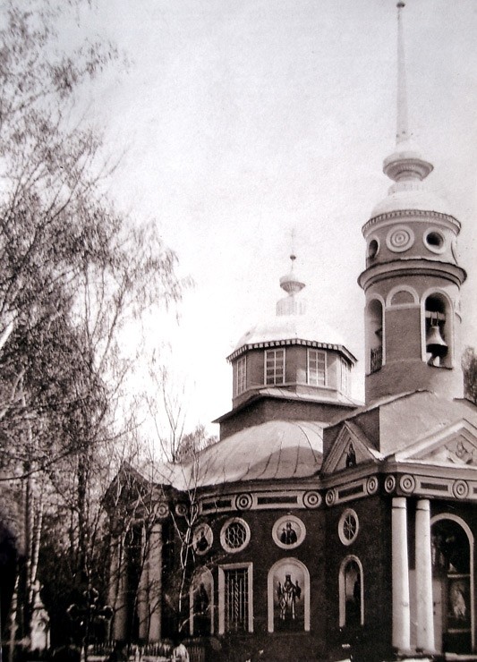 Елец. Церковь Воскресения Христова на Чёрнослободском кладбище. архивная фотография