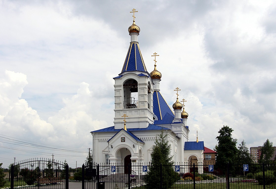 Церковь Успения Пресвятой Богородицы (новая), Энгельс (Покровск) (Энгельсский район, Саратовская область). фасады