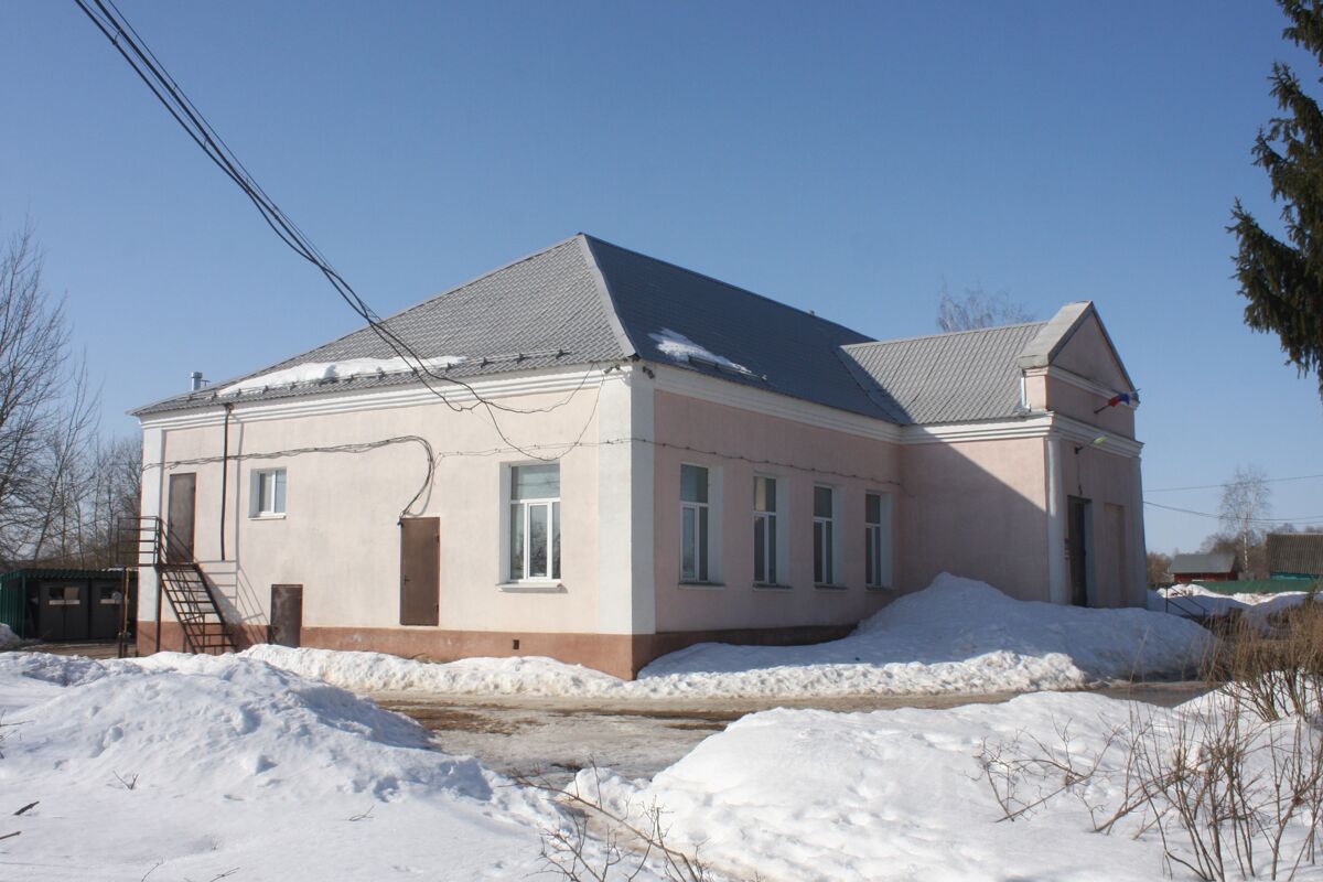 Церковь Феодора Стратилата, Середа-Стратилатская (Шаховской городской округ, Московская область). дополнительная информация, Вид на церковное место с севера