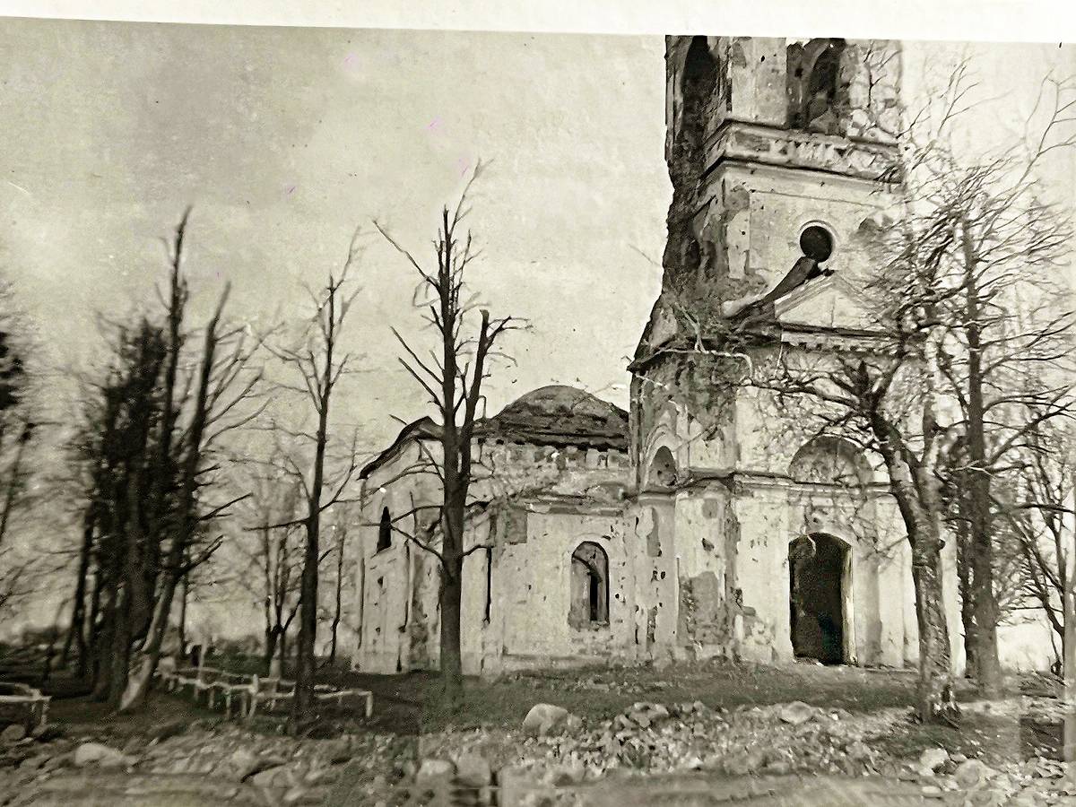 Фото 1942 г. с аукциона e-bay.de, архивная фотография. Церковь Иоанна Богослова (старая), Нагово (Старорусский район, Новгородская область)