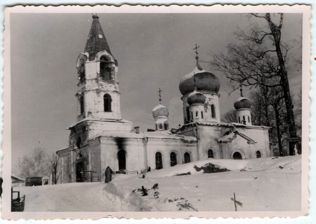 Церковь Троицы Живоначальной, Налючи (Старорусский район, Новгородская область). архивная фотография, Фото 1942 г. с аукциона e-bay.de